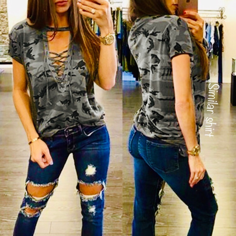 🎁 EMMA & SAM⚡️Camouflage Choker Lace-Up Top_XS